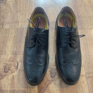 Florsheim Midtown Wingtip Oxford shoes in black leather 7.5 D 8